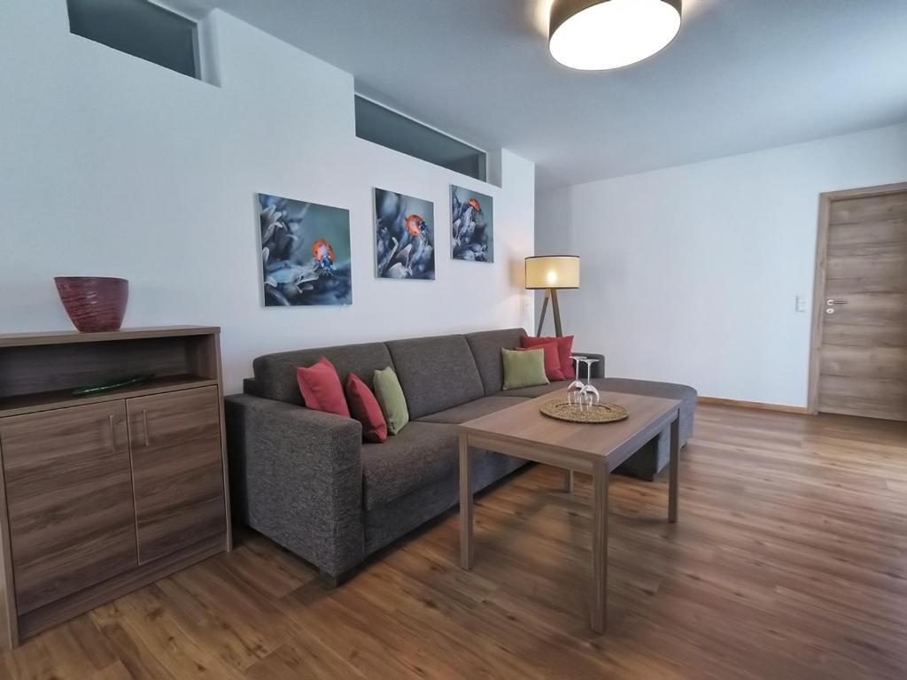 Ferienwohnungen Fewo Landglueck Herrieden Esterno foto