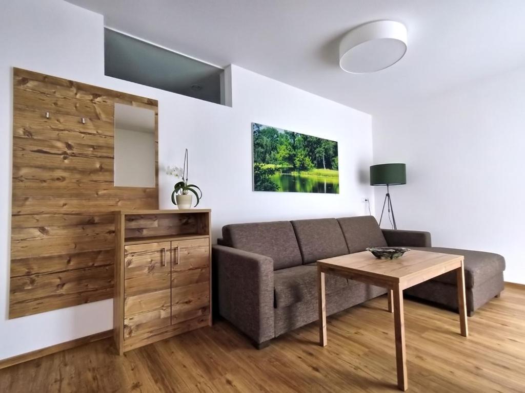 Ferienwohnungen Fewo Landglueck Herrieden Esterno foto